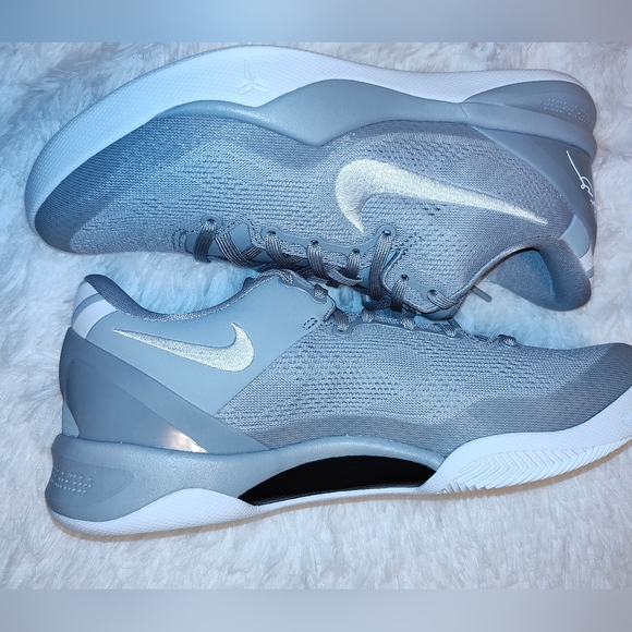 Kobe Protro 8 wolf grey size M7.5/W9 - Picture 4 of 4